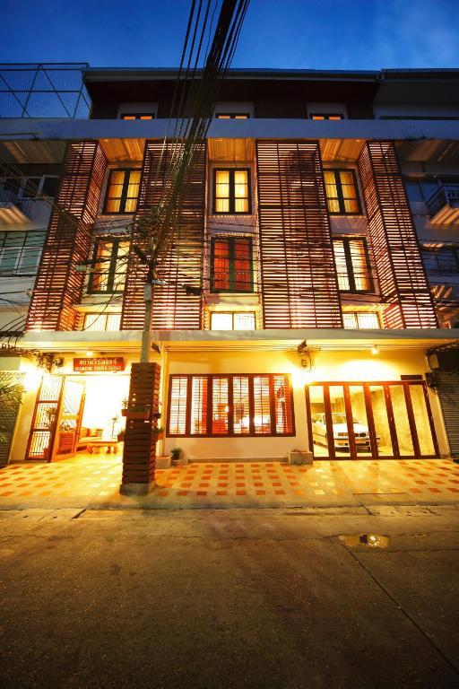 Siamese Views Lodge Bangkok Exterior photo