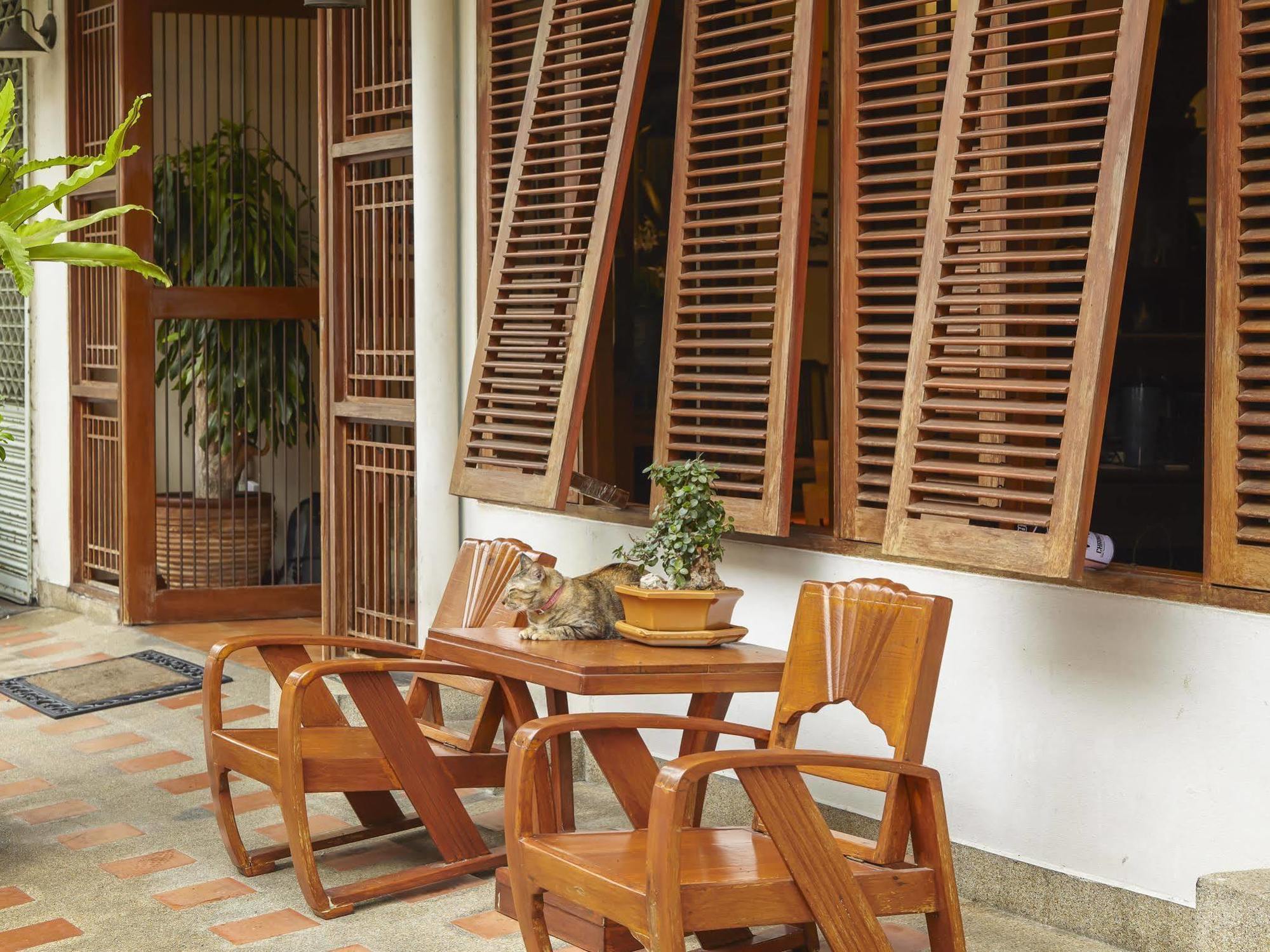 Siamese Views Lodge Bangkok Exterior photo